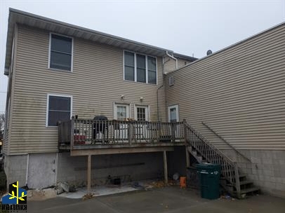 105 N Milwaukee Street - 4-lower unit