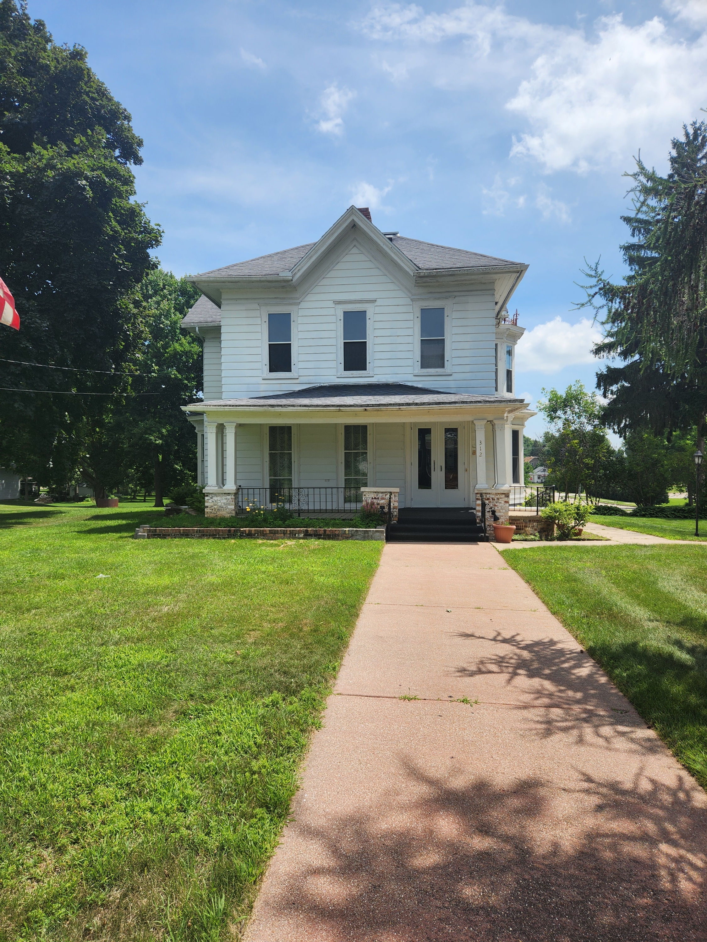 Property thumbnail image
